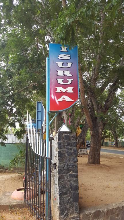 Isuruma Rest Kataragama Luaran gambar